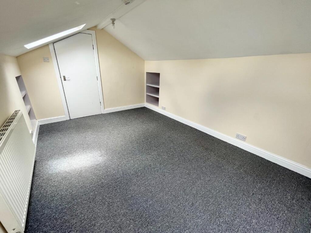 Apartment in Manchester - More