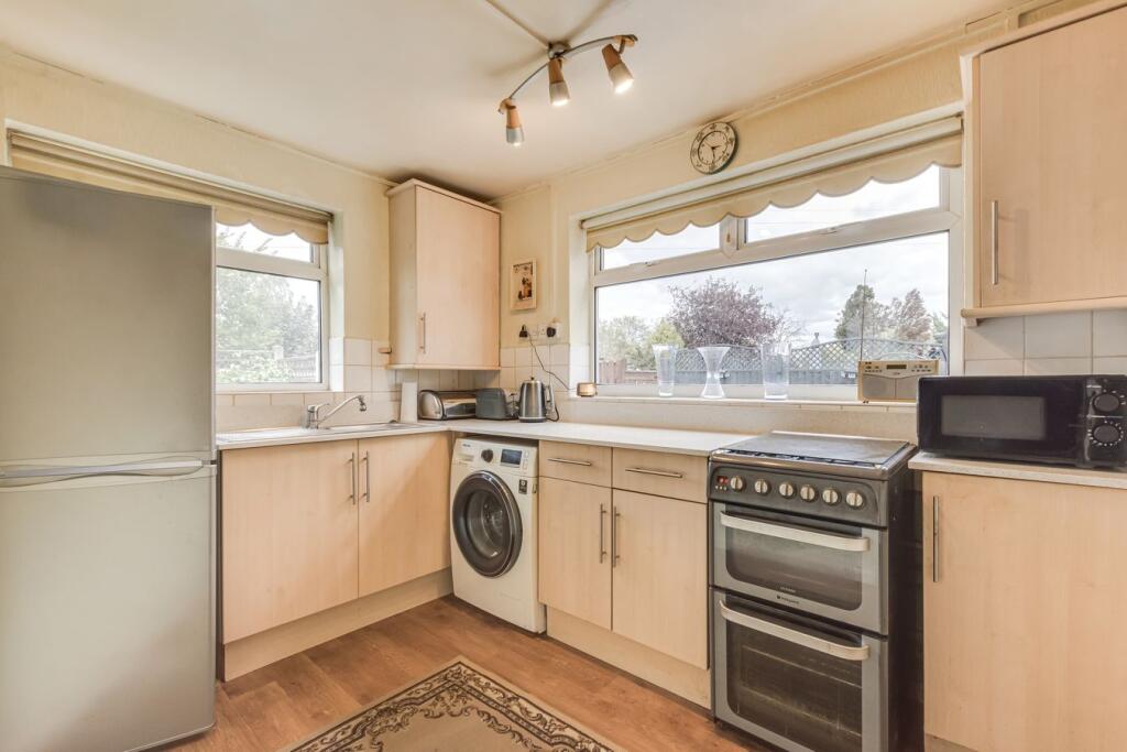 Apartment in London - View 5