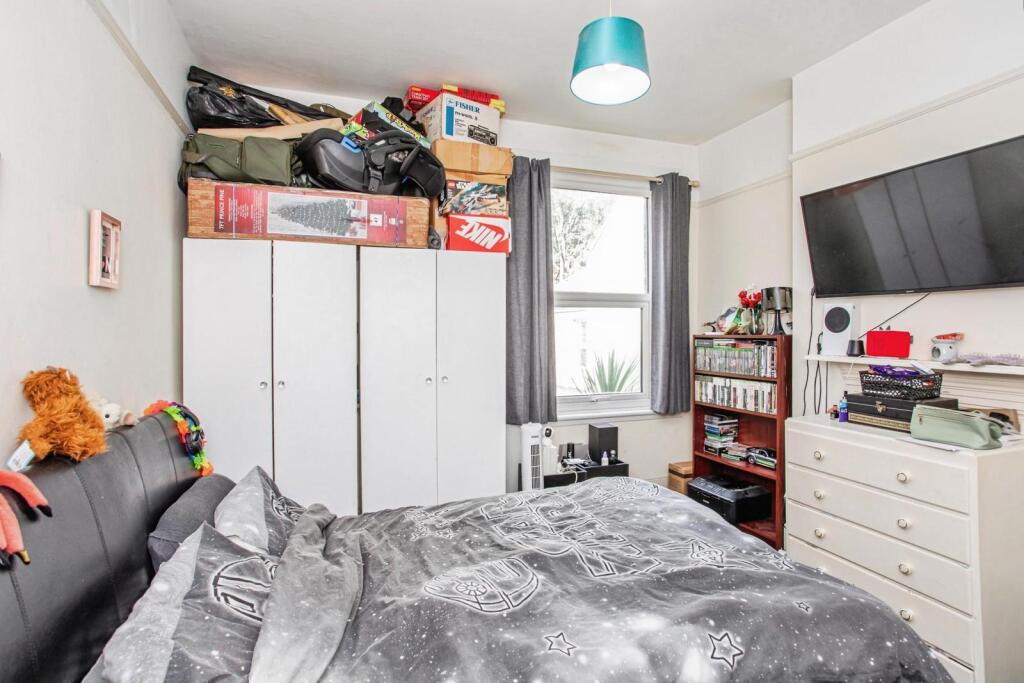 Heygate Avenue, Southend-on-Sea, Essex, SS1 photo 4