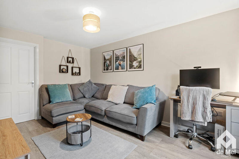 Castle Close, Gotherington, Gloucestershire, GL52 photo 3
