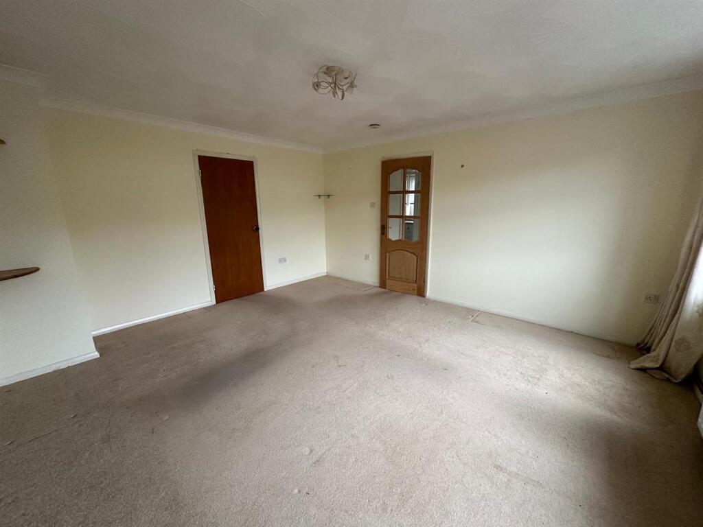 Boulters Way, Stowmarket photo 4
