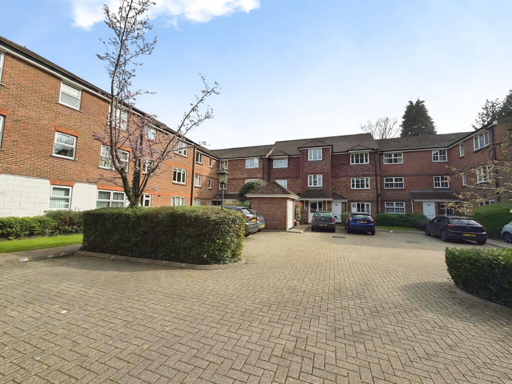 Main image of property: Greenacres, North Parade, Horsham, West Sussex