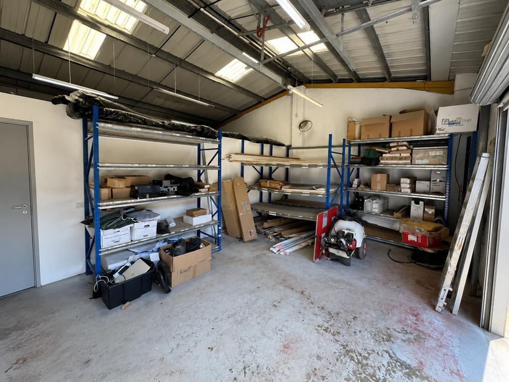 Photo 4