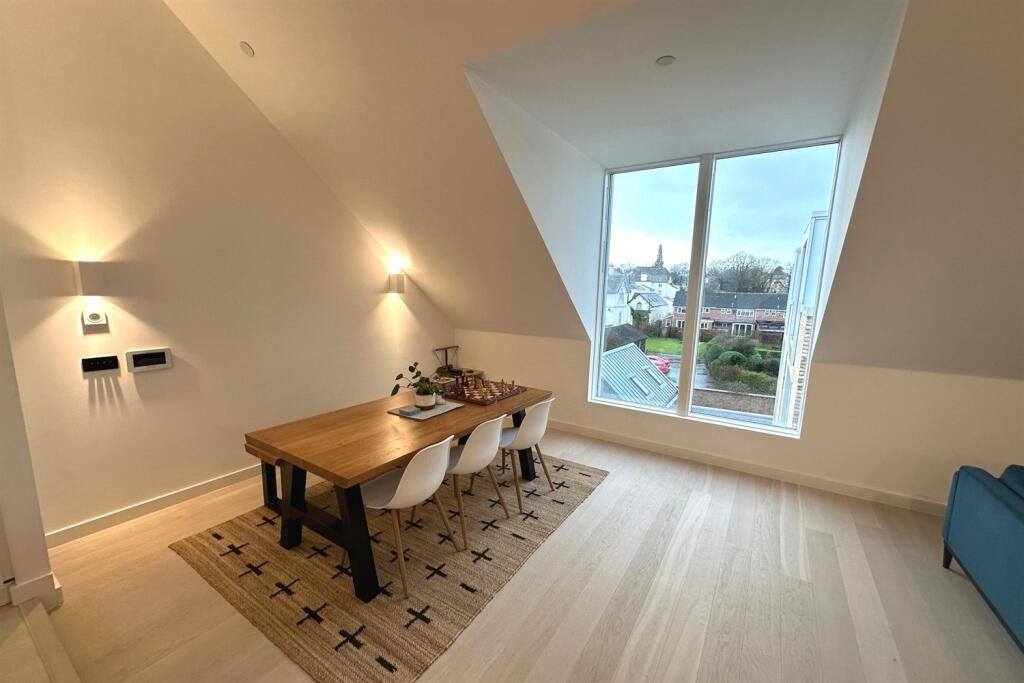 Apartment in Warrington - View 3