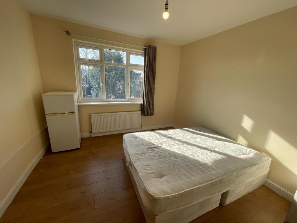 Main image of property: Victory Avenue, Morden