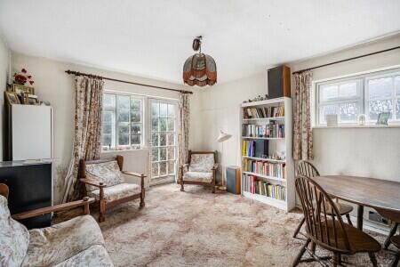 House in Enfield - View 3