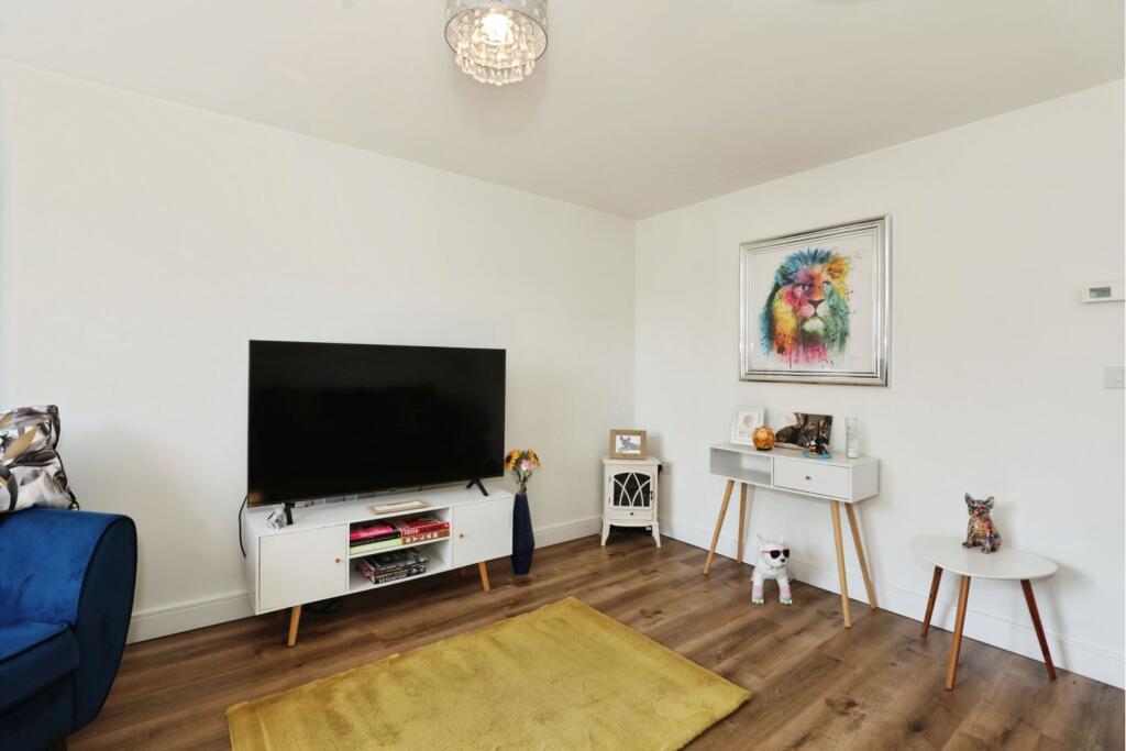 House in Crewe, Cheshire East - View 3
