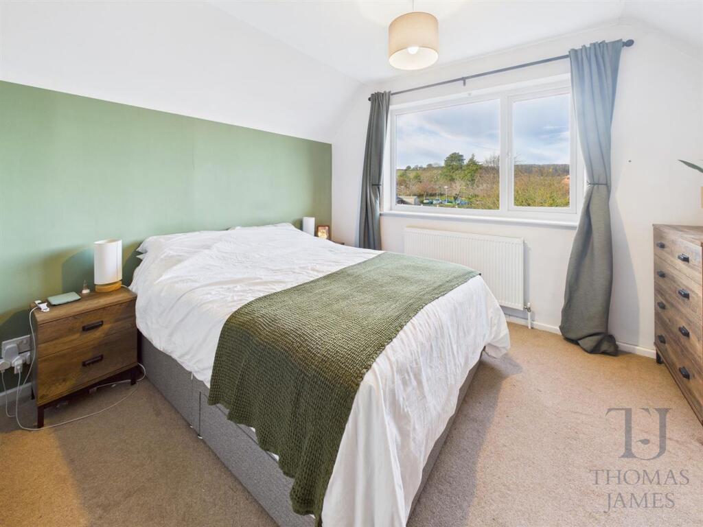 House in Rushcliffe, Gotham - View 5