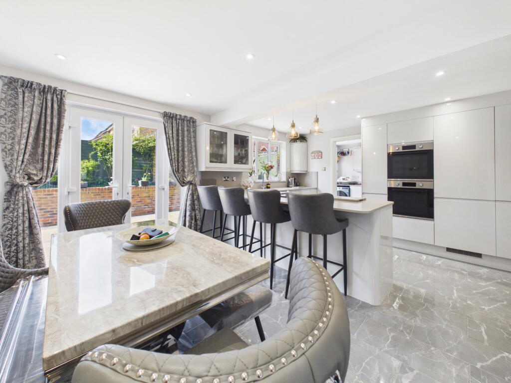 House in Hoo St Werburgh, Medway - View 3