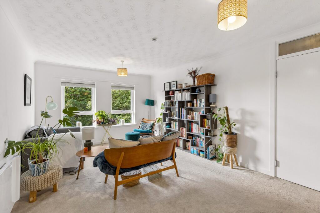 Apartment in Glasgow - View 3