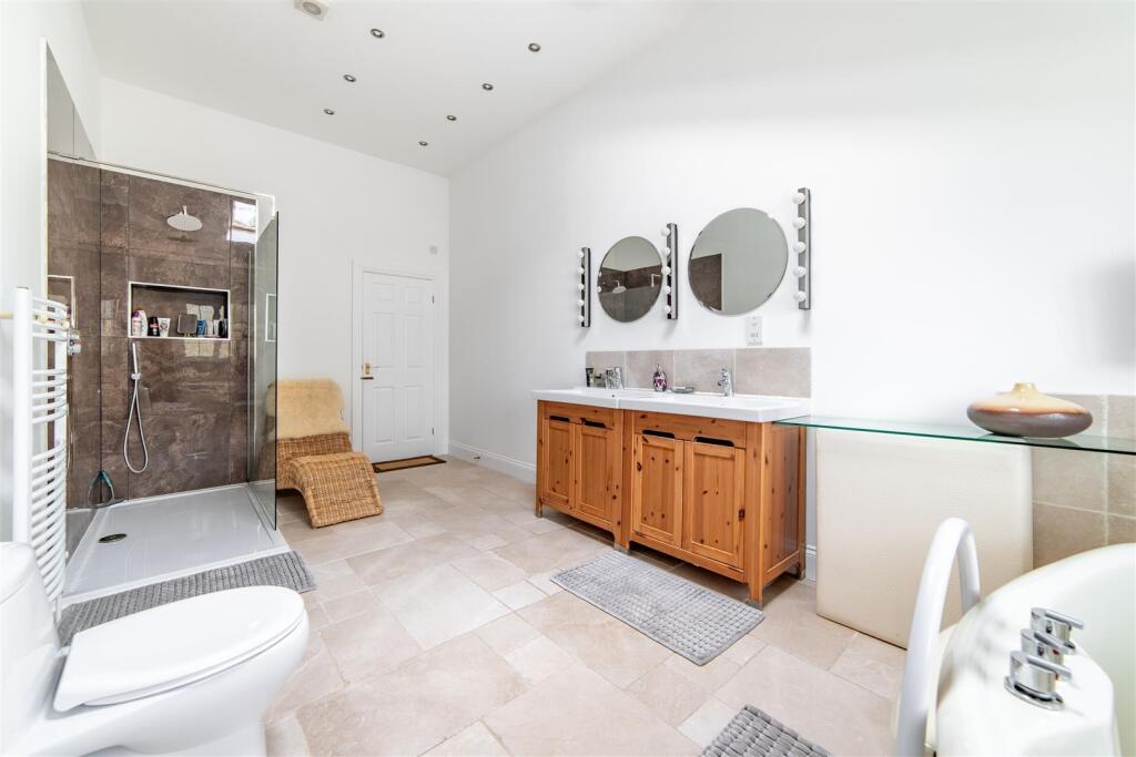 Eastern Way, Darras Hall, Ponteland, NE20 photo 3