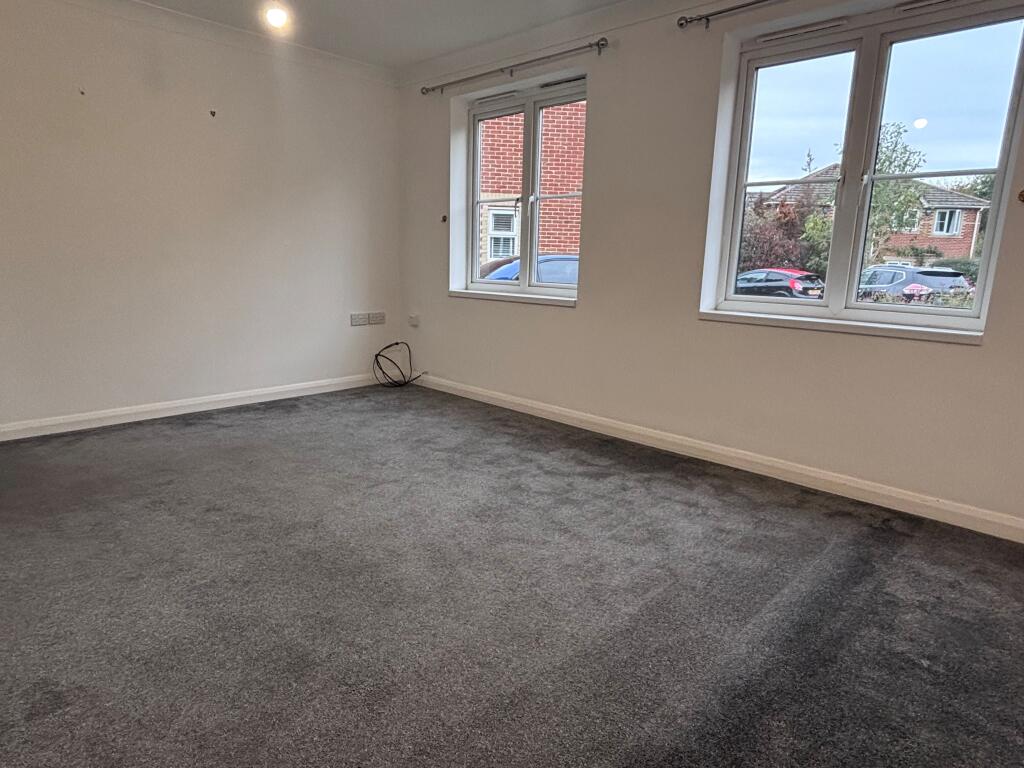 House in Southampton - View 4