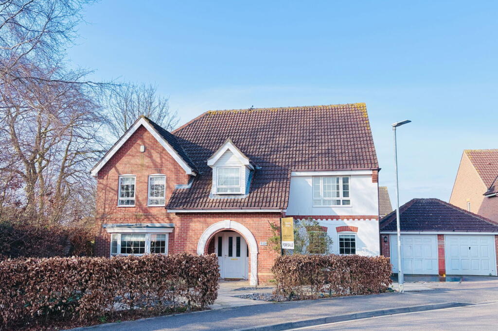 Main image of property: Sykes Close, Swanland, North Ferriby, HU14 3GD