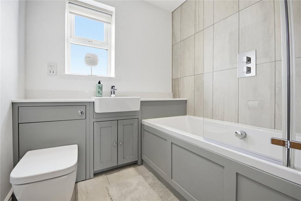 Additional image 18 of Oxford Road, Gomersal, BD19