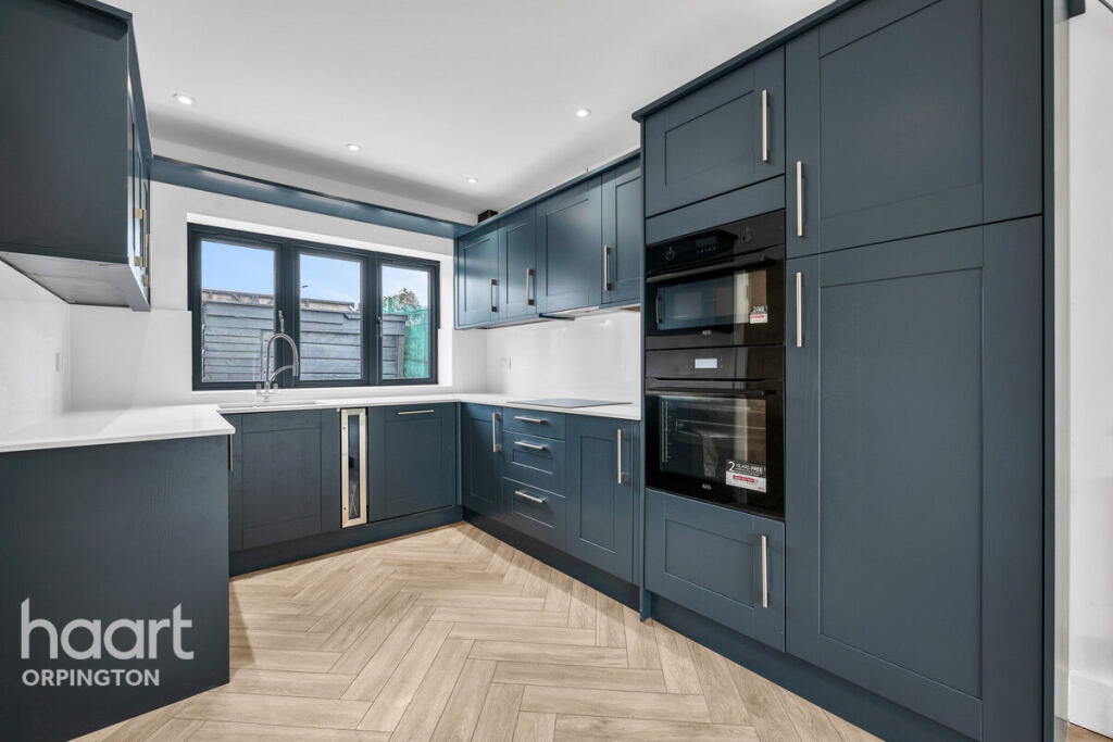 Main image of property: Sevenoaks Way, Orpington