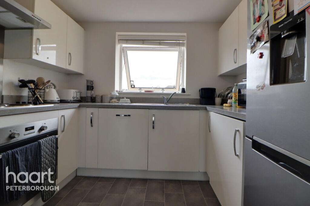 Apartment in Peterborough - More