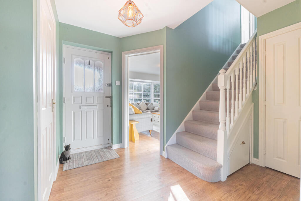 House in Worcester - View 2
