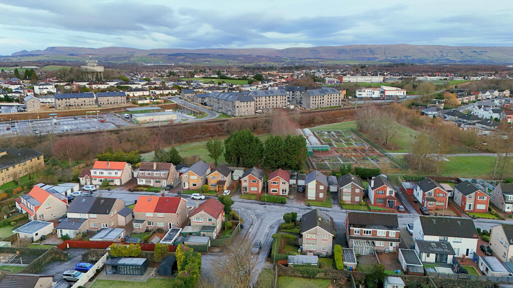 Main image of property: The Leys, Bishopbriggs, Glasgow, G64 1PP