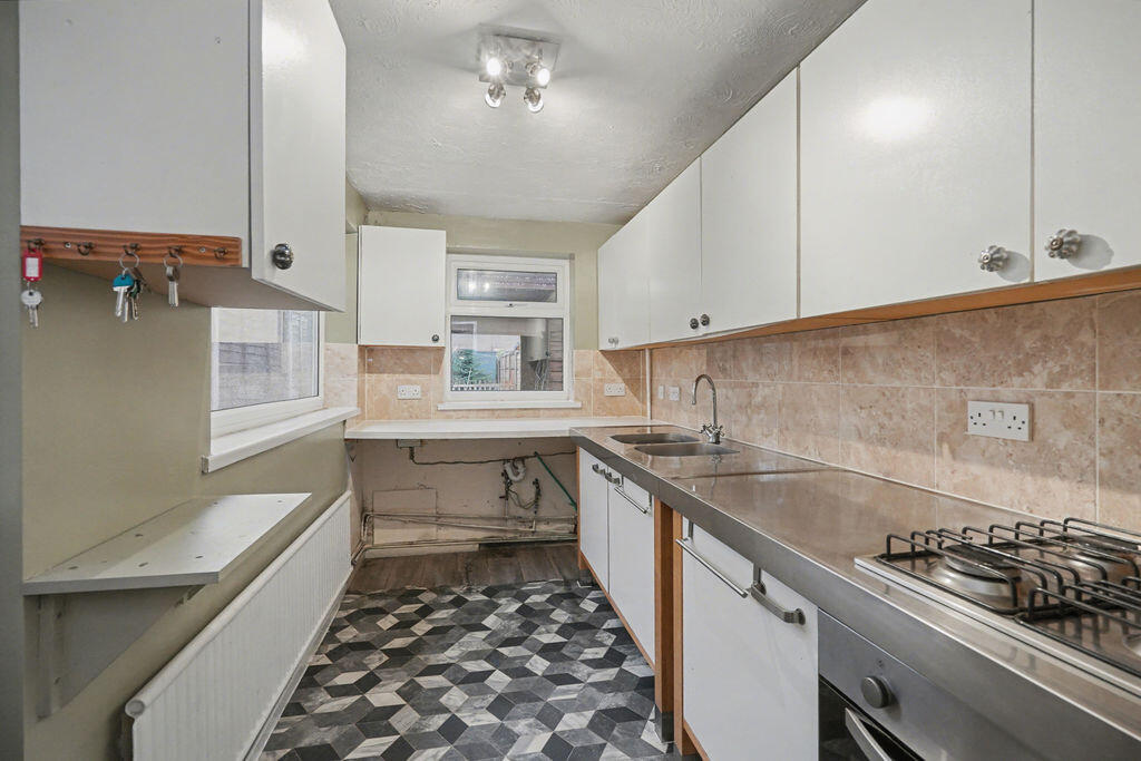 Charnwood Road, Shepshed, LE12 photo 4