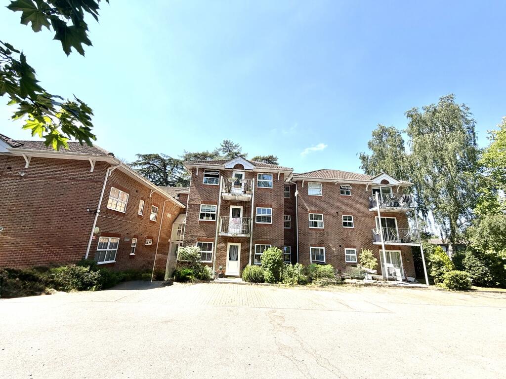 Main image of property: WINCHESTER ROAD, SO16
