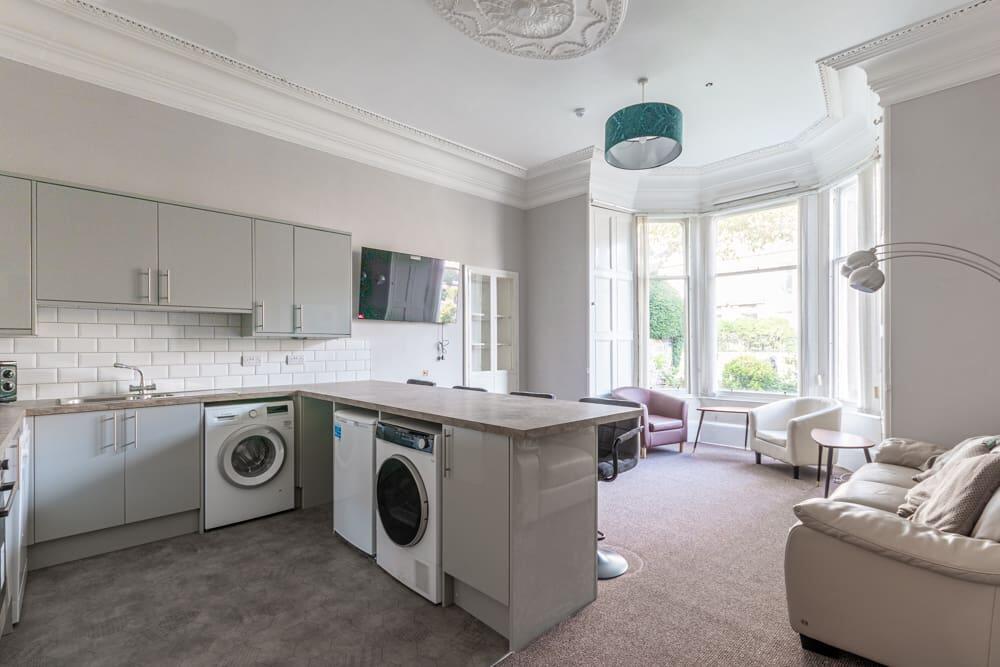 Apartment in Edinburgh - More