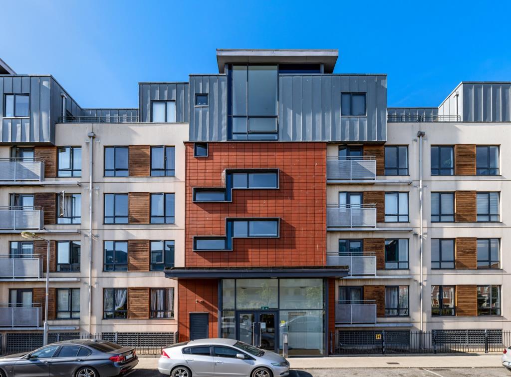 Main image of property: 50 Compass Court North, Royal Canal Park, Dublin 15, D15 HK24