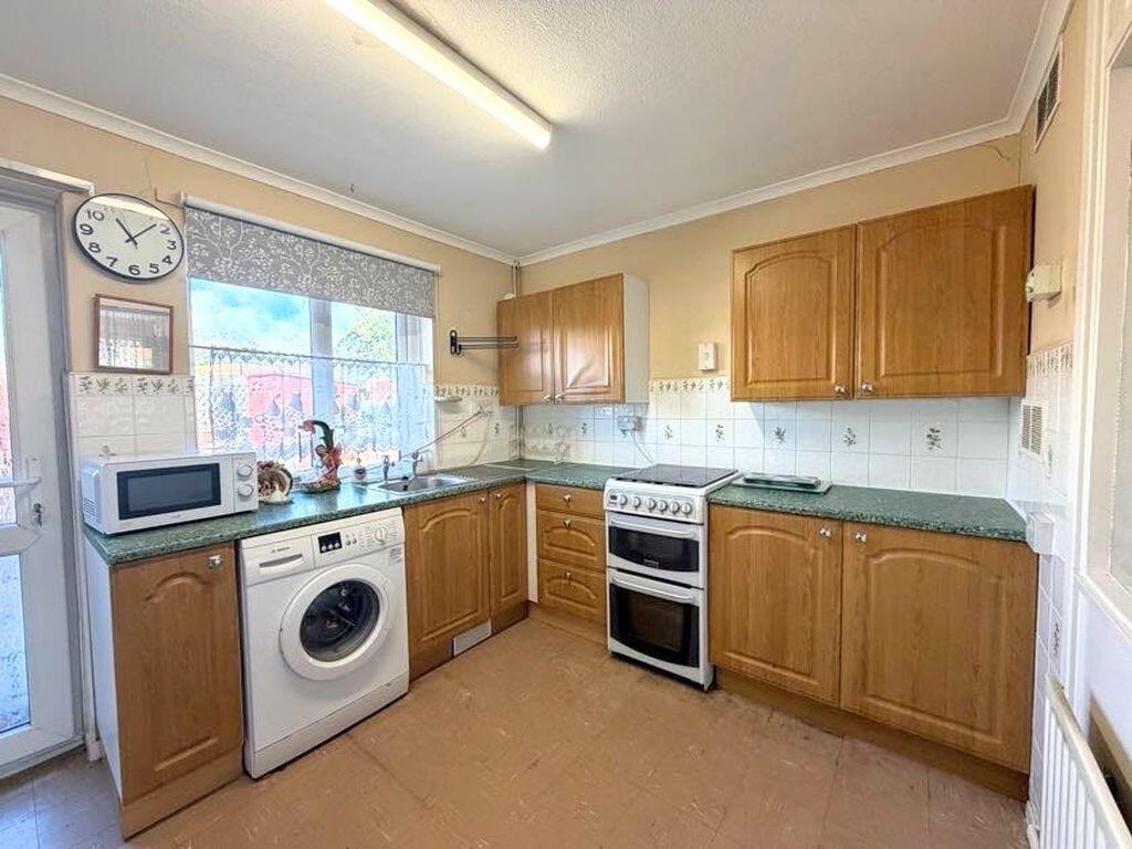 House in Milton Keynes, Bletchley and Fenny Stratford - View 2