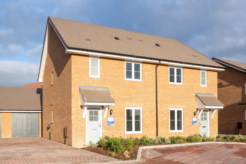 Main image of property: Scocles Road,
Minster on Sea,
Kent,
ME12 3SN