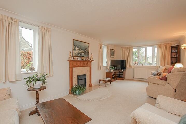 14, Broadmarsh Lane photo 3
