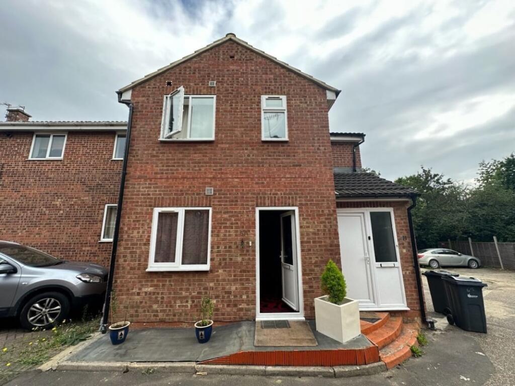 Main image of property: Bradwell Court, Braintree, CM7