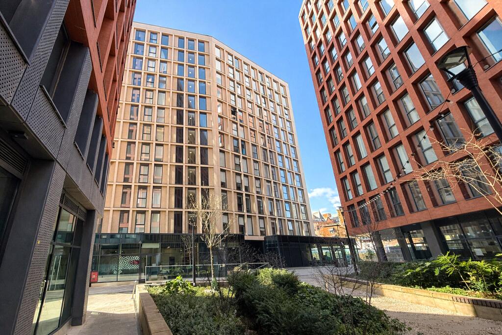 Main image of property: 706 Calico, 46 Whitworth Street, Manchester, M1