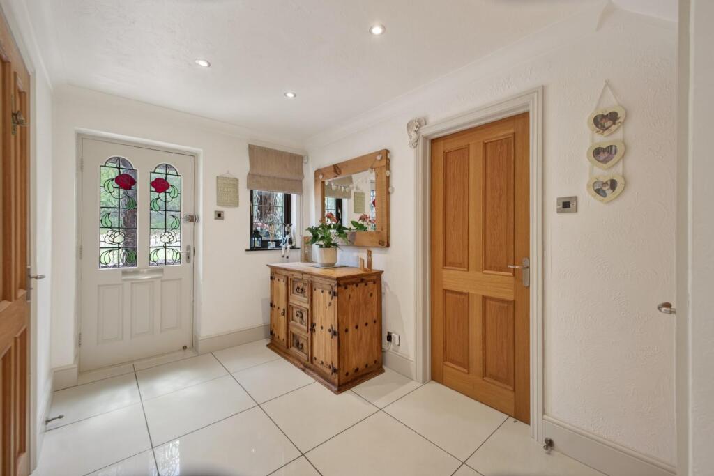 Galane Close, West Hunsbury, Northampton NN4 - View 3