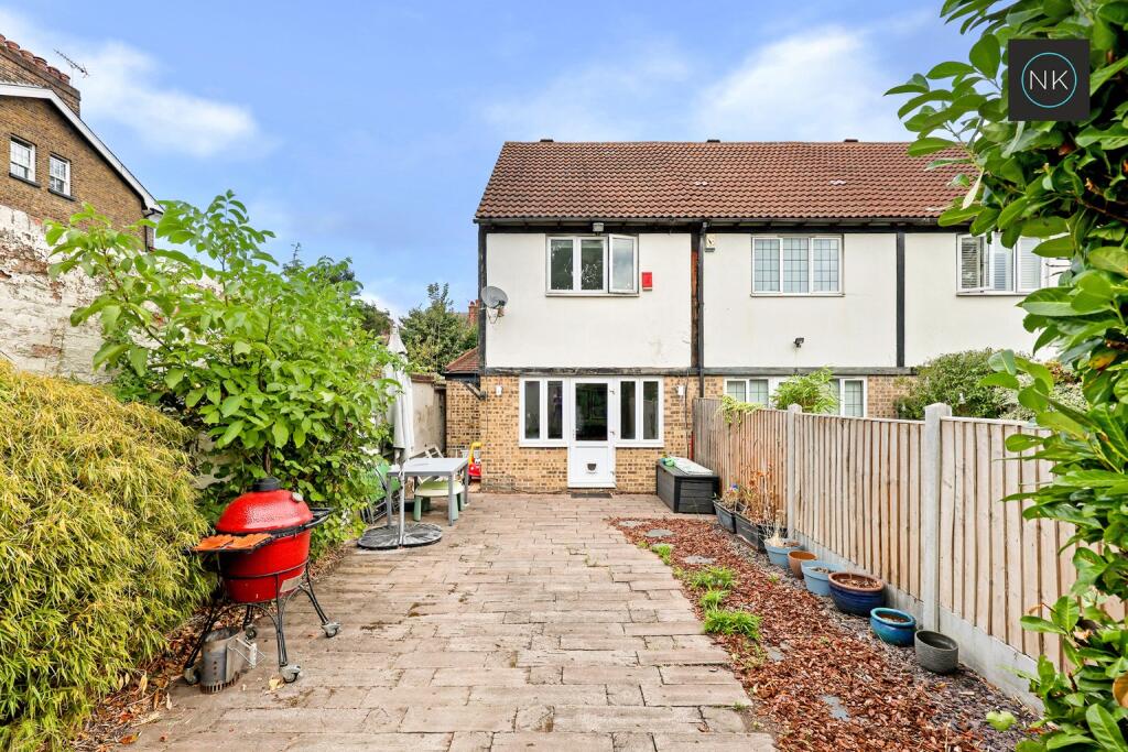 House in London - View 4