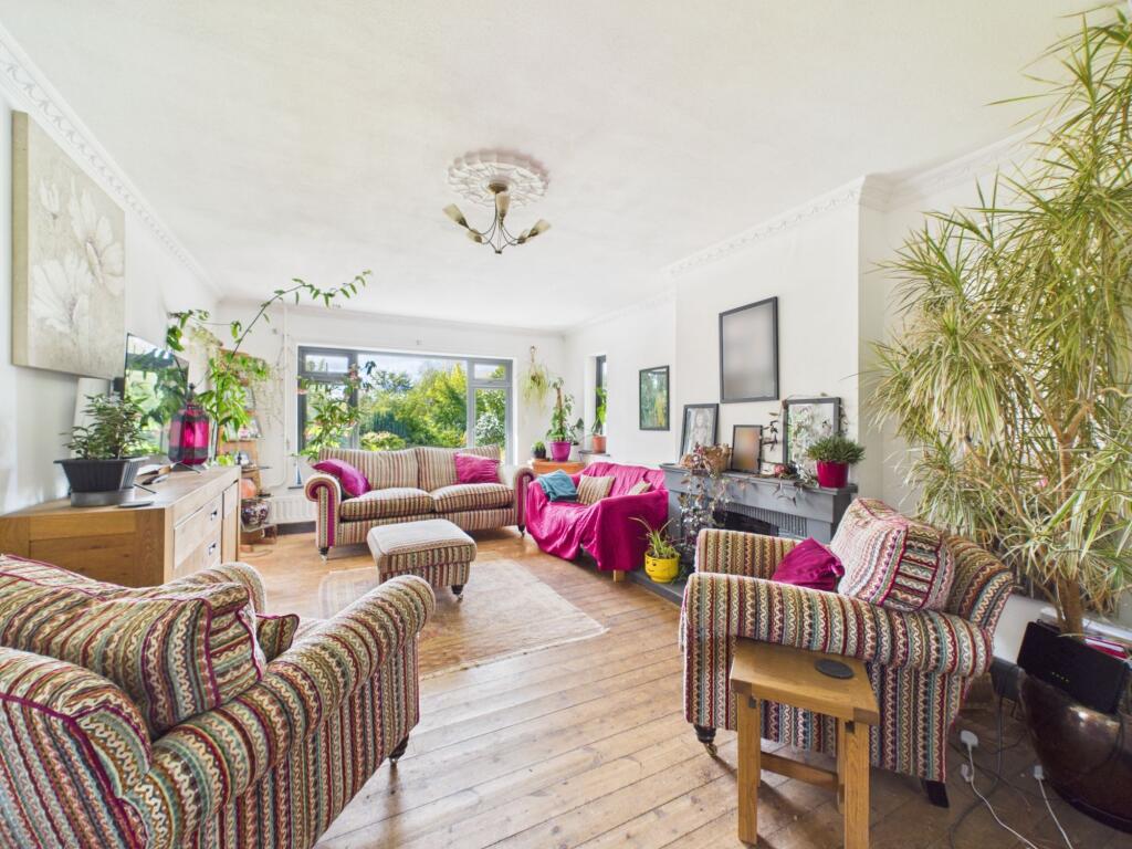 House in Rother, Sedlescombe - View 2