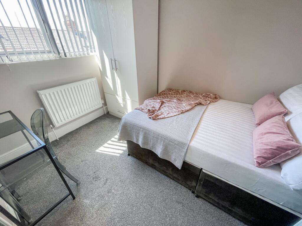 Main image of property: Ridley Road, L6 6DN, 