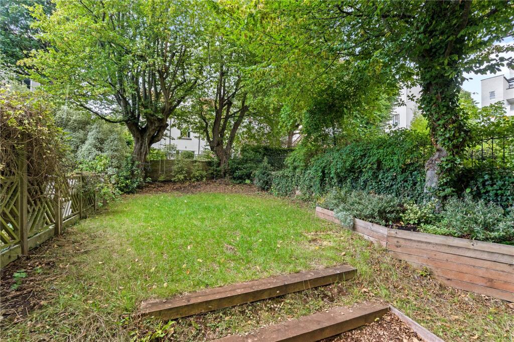 Apartment in Bristol, City of Bristol - View 4