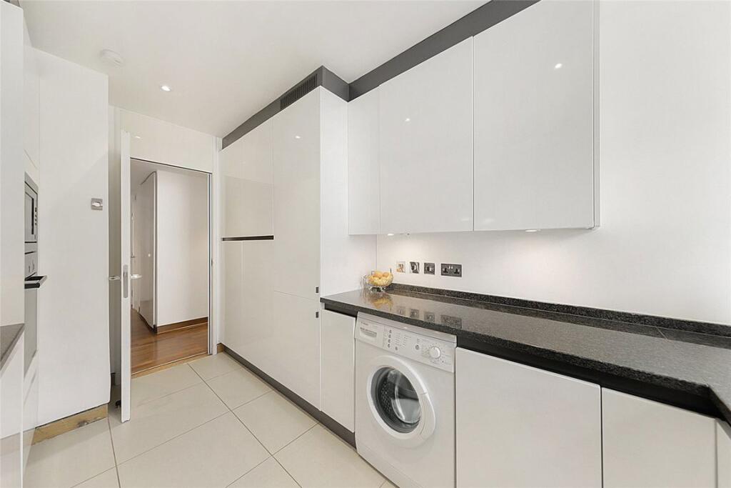Apartment in London - View 5