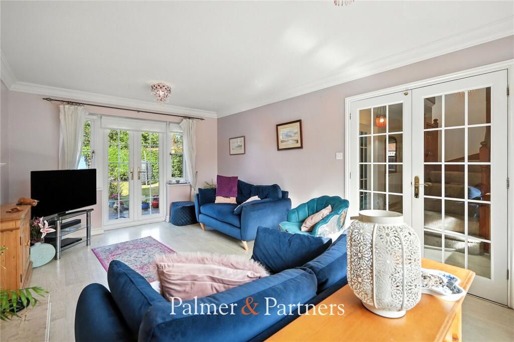 The Lintons, Sandon, Chelmsford, Essex, CM2 photo 2