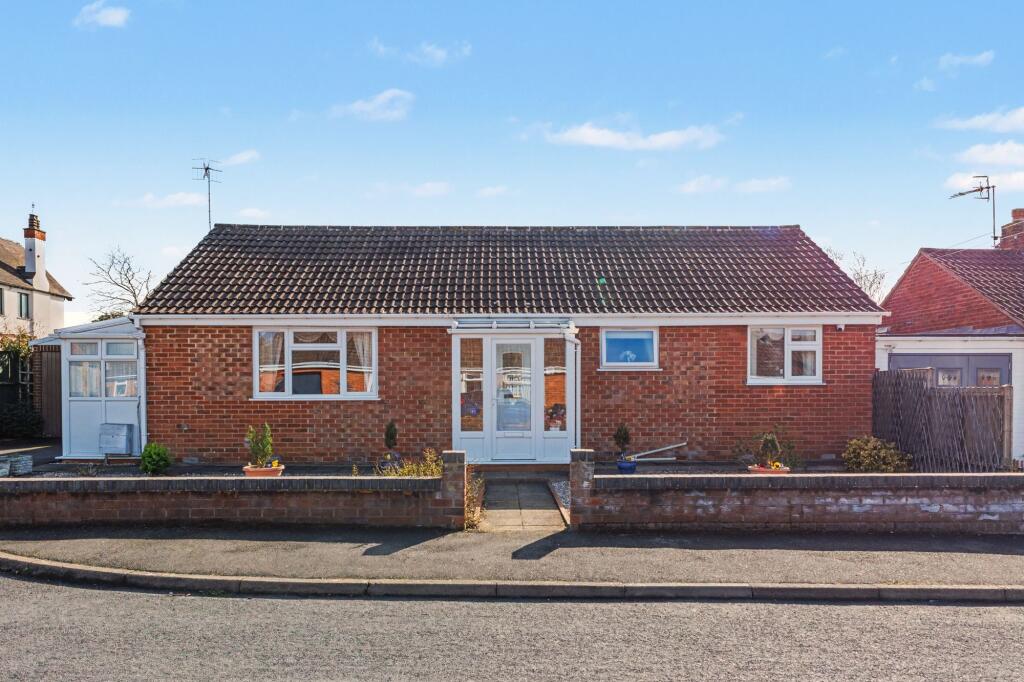 Main image of property: Overbrook, Evesham, WR11