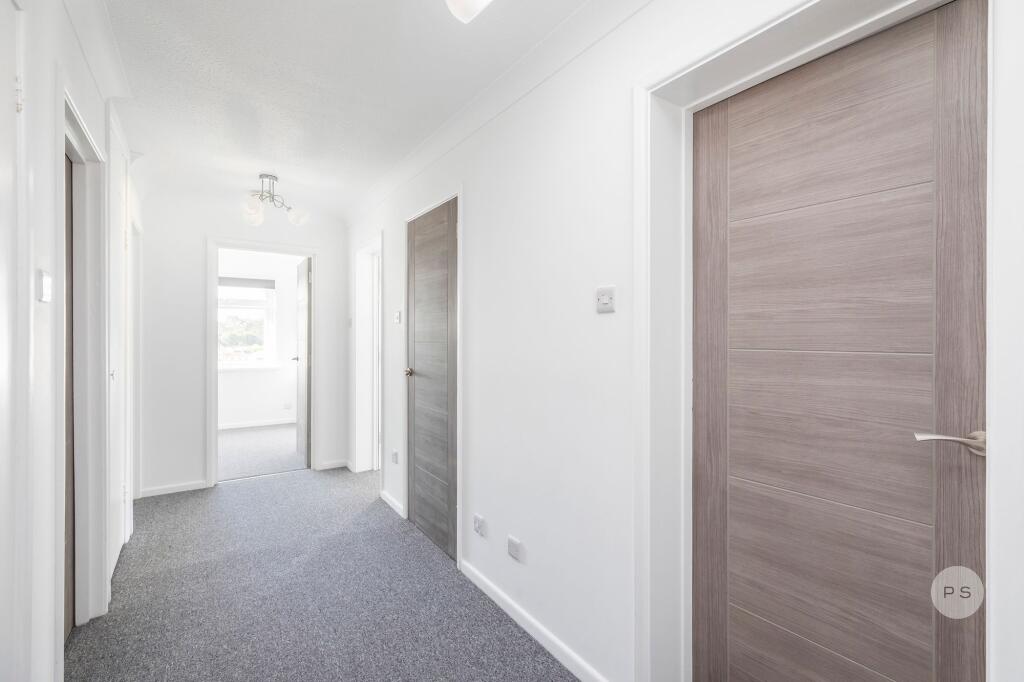 Apartment in Poole - View 5