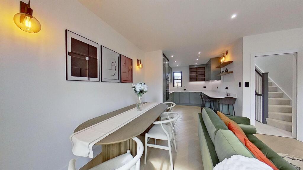 Apartment in London - More