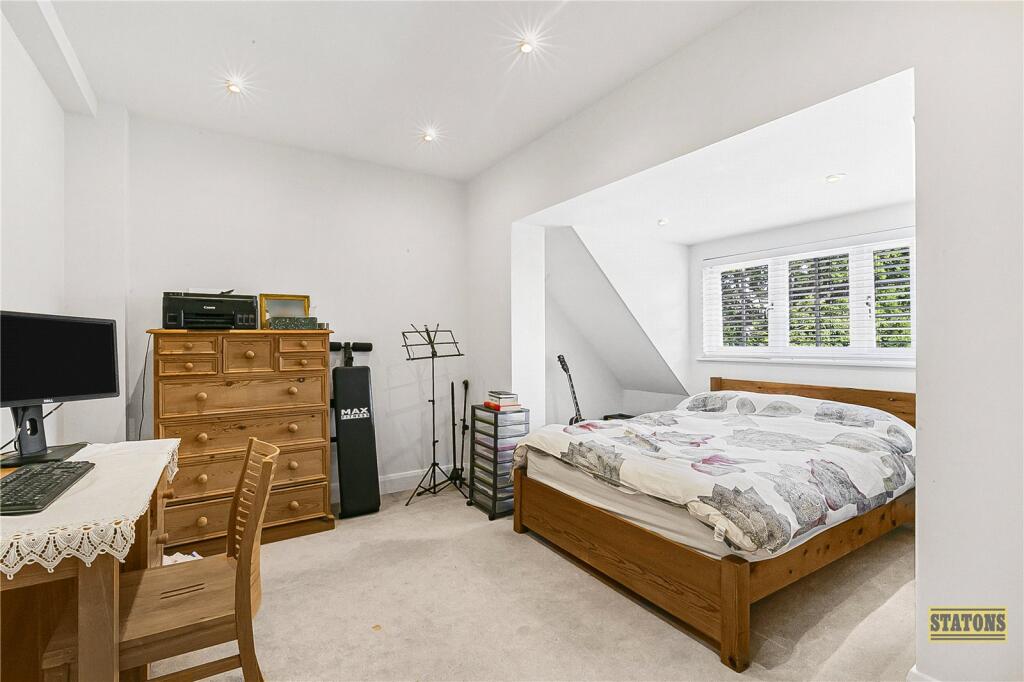 Additional image 14 of Brookmans Avenue, Brookmans Park, Hertfordshire, AL9