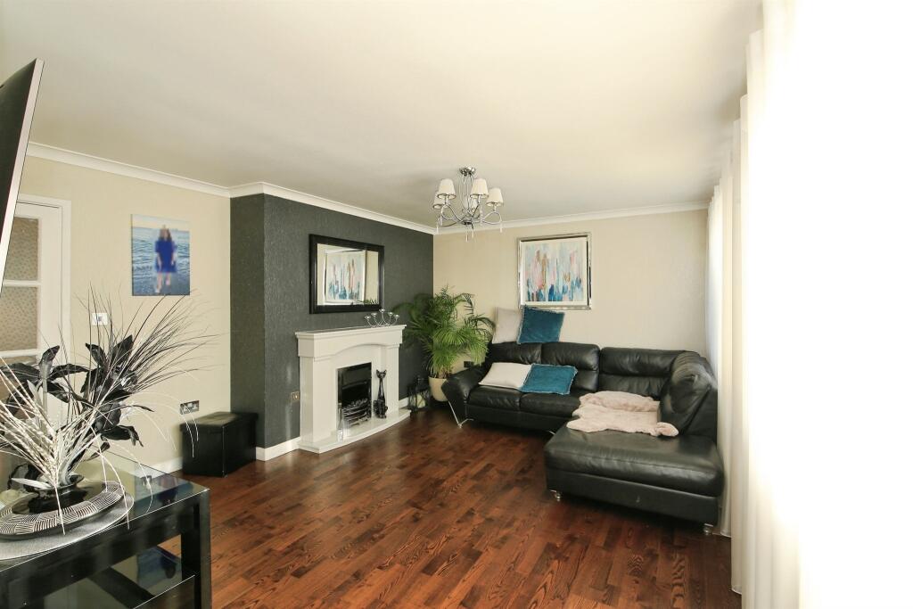 Bank Drive, Wisbech photo 3