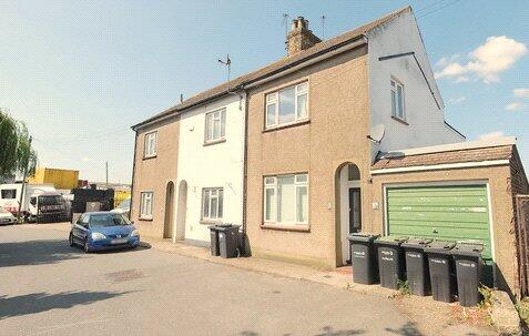 Main image of property: Woodville Cottages, Mark Lane, Gravesend, Kent, DA12