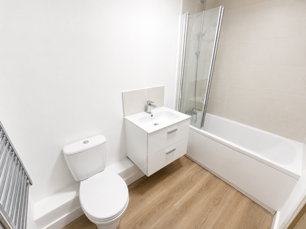 Apartment in Ipswich, Stoke - View 5