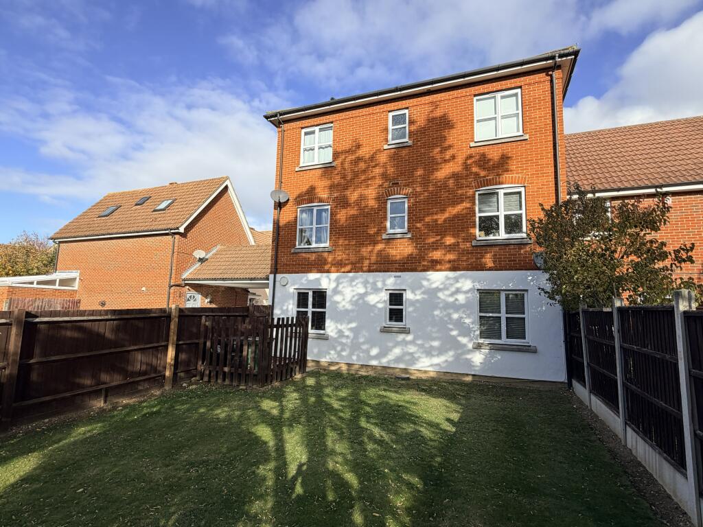 Main image of property: Mary Rose Close, Chafford Hundred