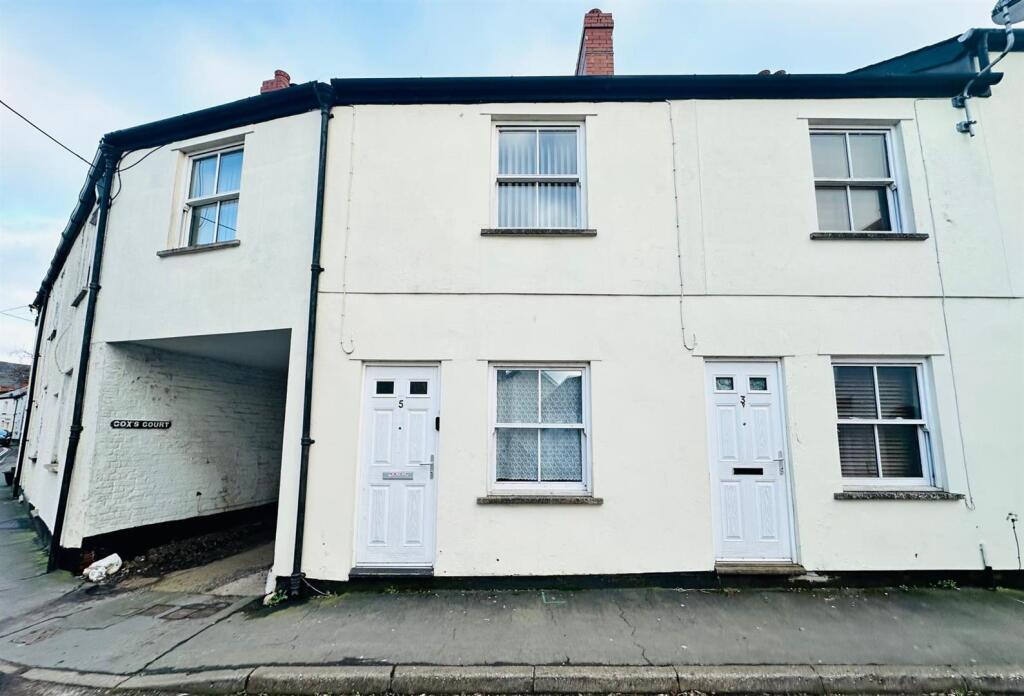 5-bed terraced on Park Street, Tiverton, £215,600