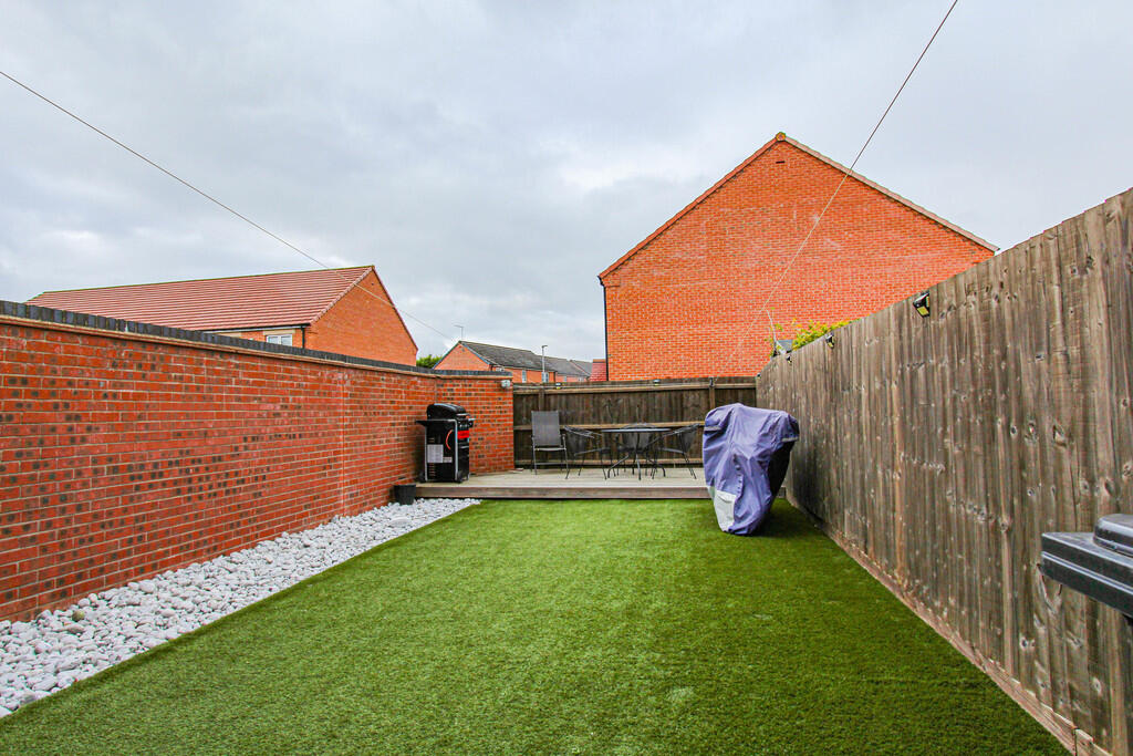 House in Finedon, North Northamptonshire - View 3