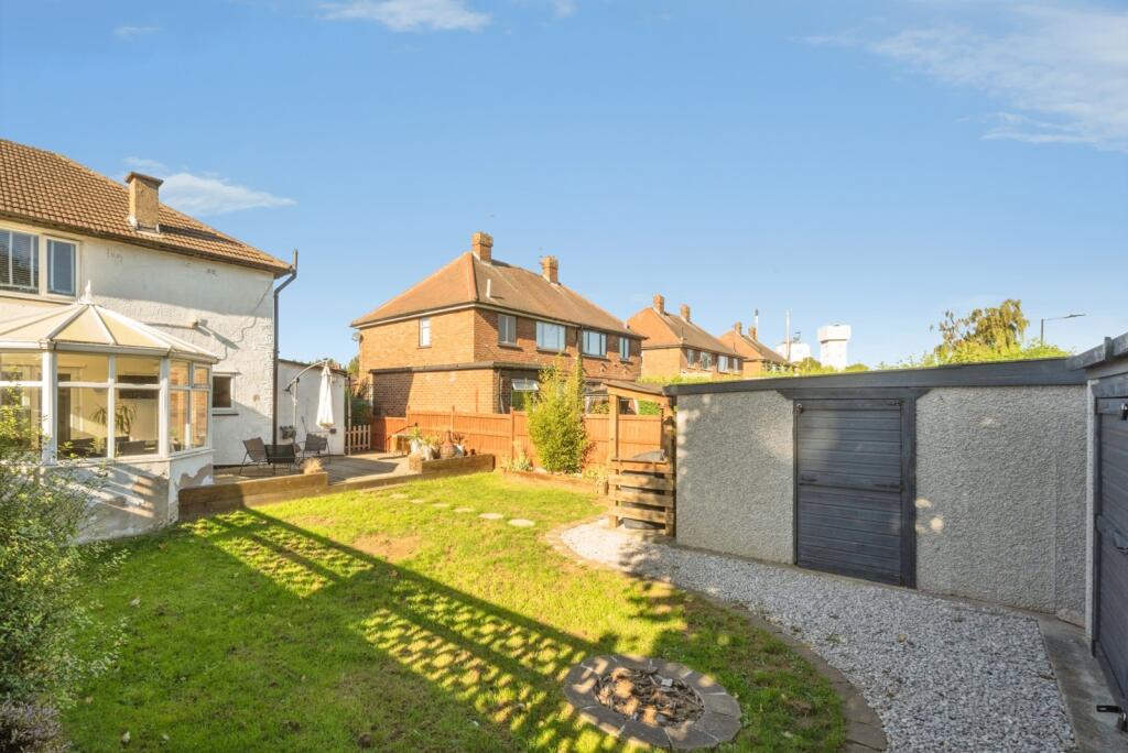 House in Doncaster - View 4