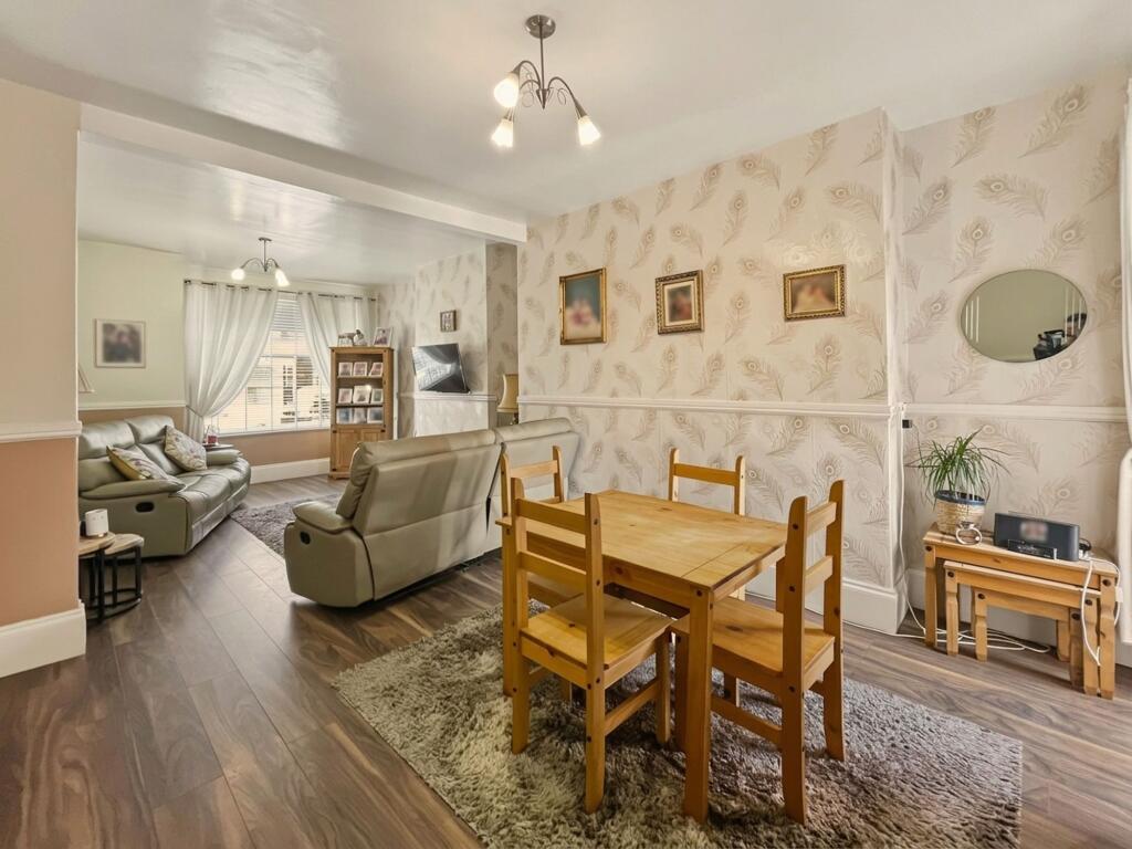 Randlesham Street, Prestwich, M25 photo 2